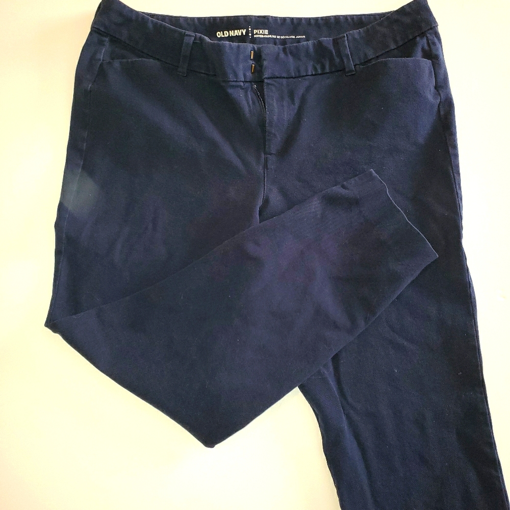 Old Navy pixie pants size 14 Navy Blue